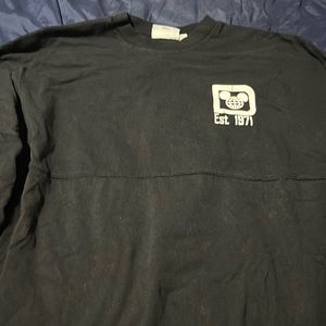 Walt Disney world black spirit jersey medium